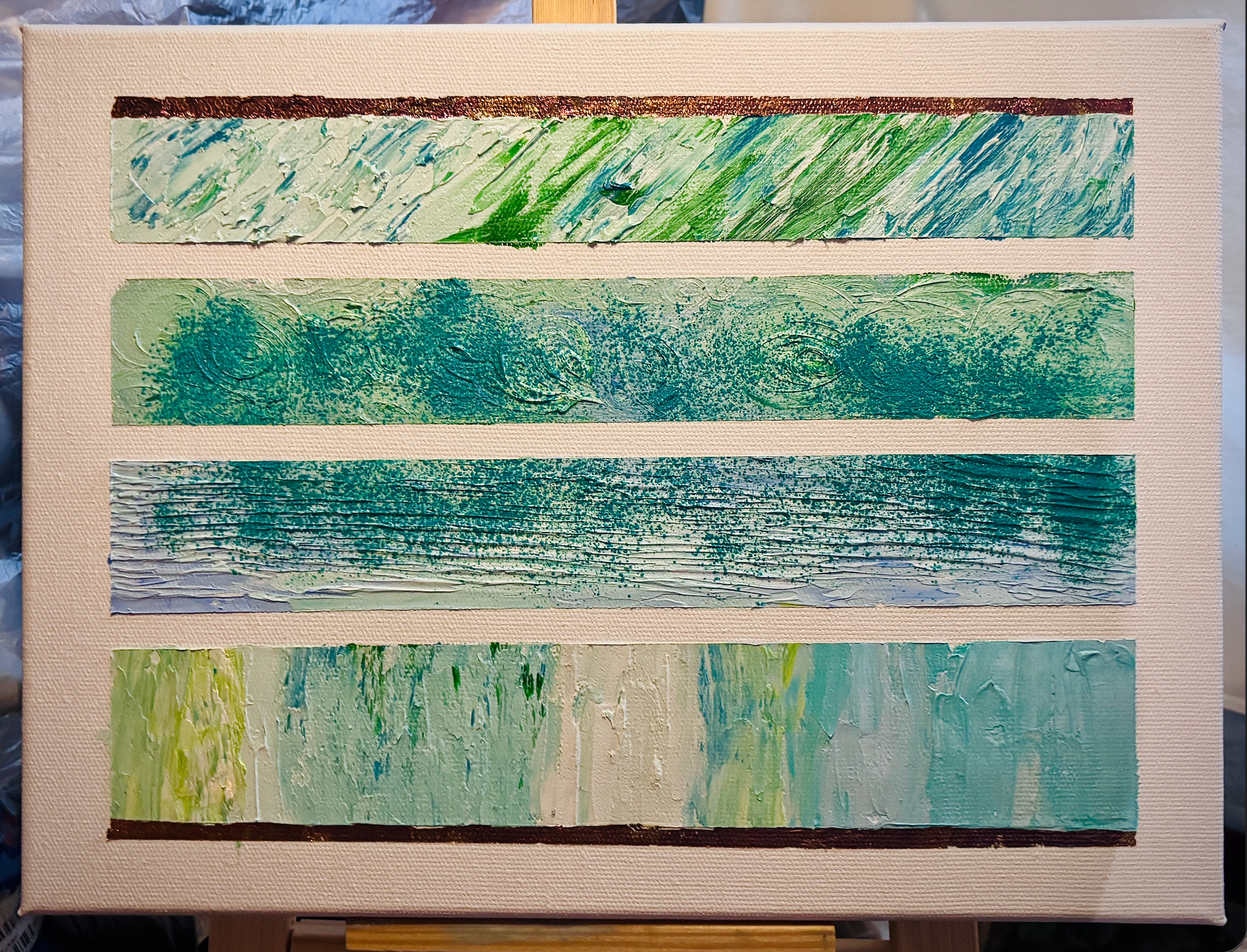 "Our" Favourite Colour — Green in Four Ways<This time, don't walk past>